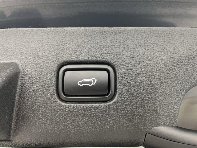 used 2023 Kia Sportage Hybrid car, priced at $24,857