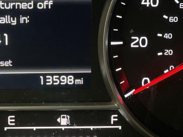 used 2022 Kia Sorento car, priced at $25,027