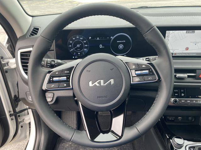 new 2025 Kia Seltos car, priced at $29,208
