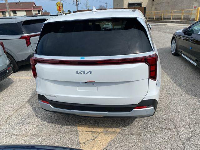 new 2025 Kia Carnival car, priced at $40,474