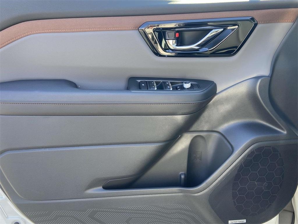 new 2025 Subaru Forester car, priced at $40,264