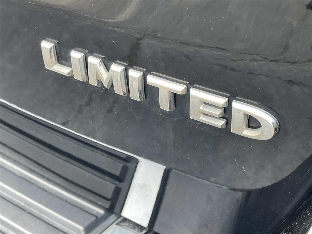 used 2020 Jeep Grand Cherokee car, priced at $19,944