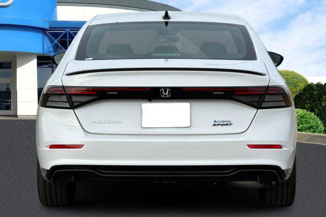 new 2025 Honda Accord Hybrid car