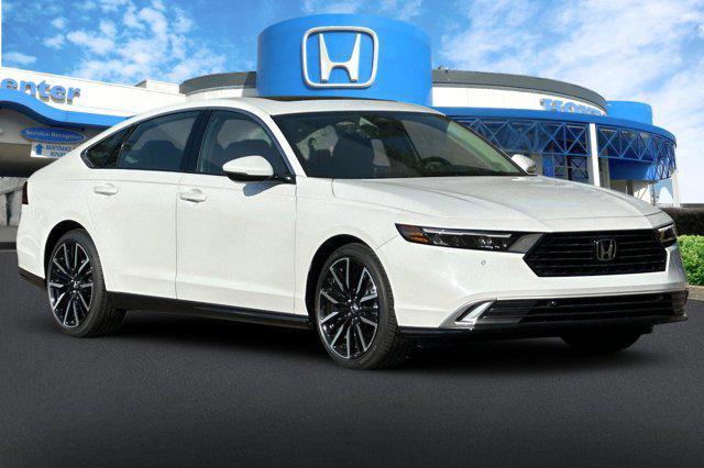 new 2025 Honda Accord Hybrid car