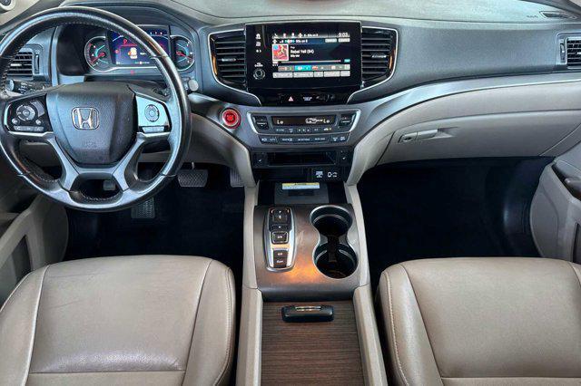 used 2022 Honda Pilot car, priced at $30,998