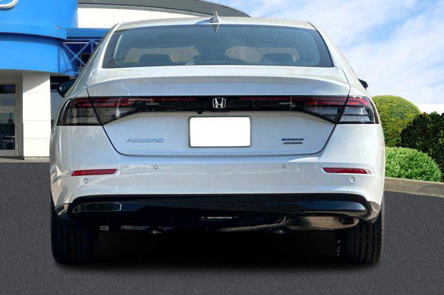 new 2025 Honda Accord Hybrid car