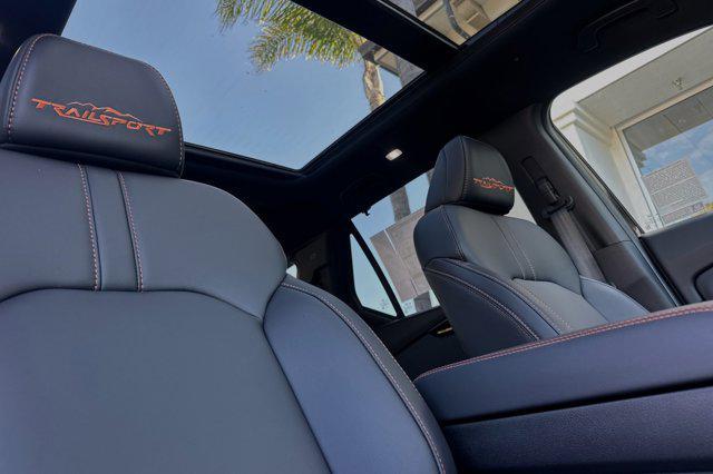 new 2025 Honda Pilot car, priced at $50,895