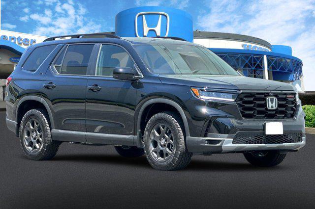 new 2025 Honda Pilot car, priced at $50,895