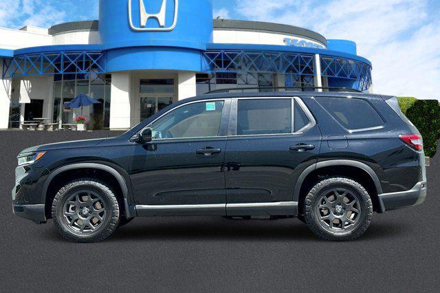 new 2025 Honda Pilot car, priced at $50,895