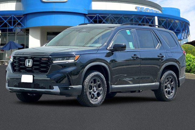 new 2025 Honda Pilot car, priced at $50,895