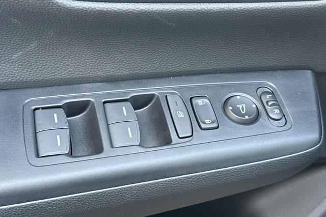 new 2026 Honda CR-V Hybrid car, priced at $41,675