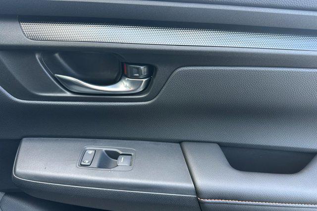 new 2026 Honda CR-V Hybrid car, priced at $41,675