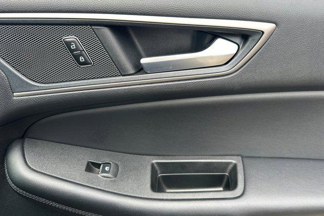 used 2023 Ford Edge car, priced at $23,399