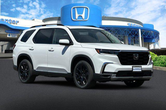 new 2025 Honda Pilot car, priced at $53,750