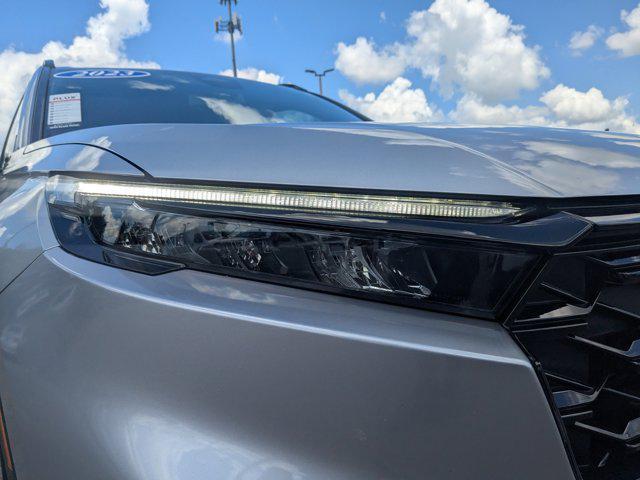 used 2023 Honda CR-V Hybrid car, priced at $28,891