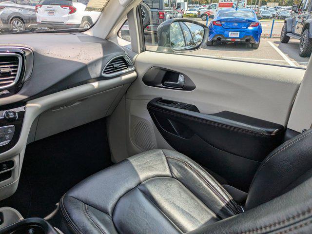 used 2020 Chrysler Pacifica car, priced at $18,991