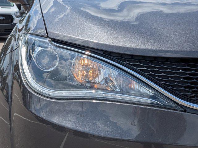used 2020 Chrysler Pacifica car, priced at $18,991