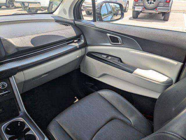 used 2022 Kia Carnival car, priced at $22,456