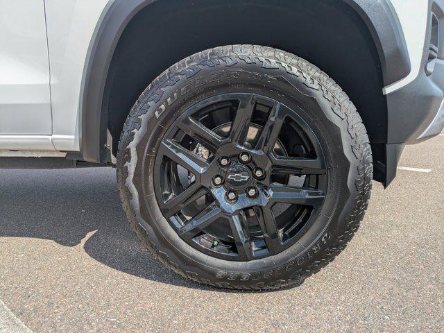 used 2024 Chevrolet Colorado car, priced at $40,692