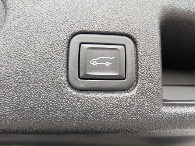 used 2023 Chevrolet Equinox car, priced at $22,291