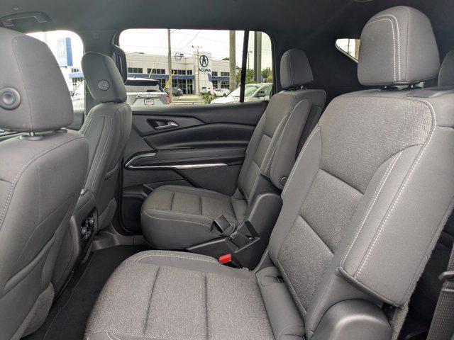 used 2024 Chevrolet Traverse car, priced at $35,975