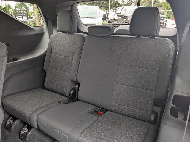 used 2024 Chevrolet Traverse car, priced at $35,975