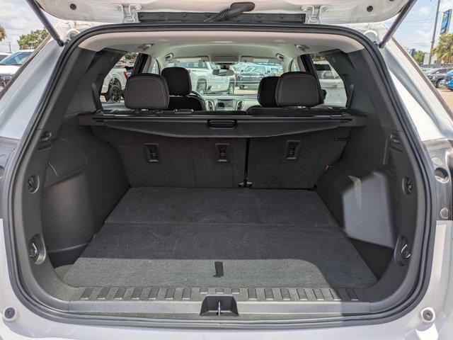 used 2022 Chevrolet Equinox car, priced at $19,352