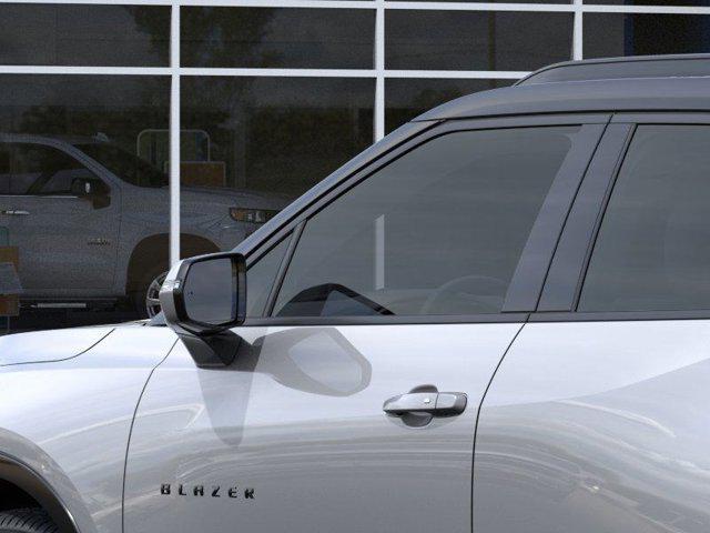new 2025 Chevrolet Blazer car, priced at $45,405