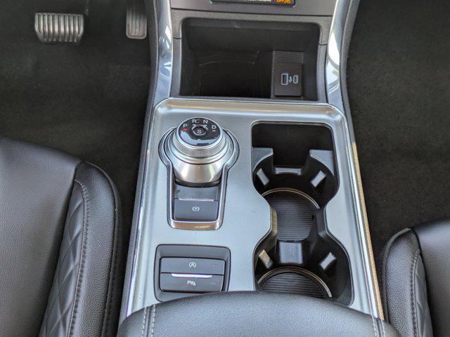used 2024 Ford Edge car, priced at $29,332