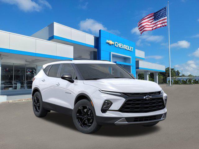 new 2025 Chevrolet Blazer car, priced at $38,905