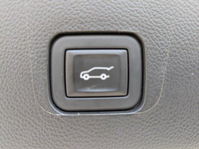 used 2023 Chevrolet Traverse car, priced at $25,893