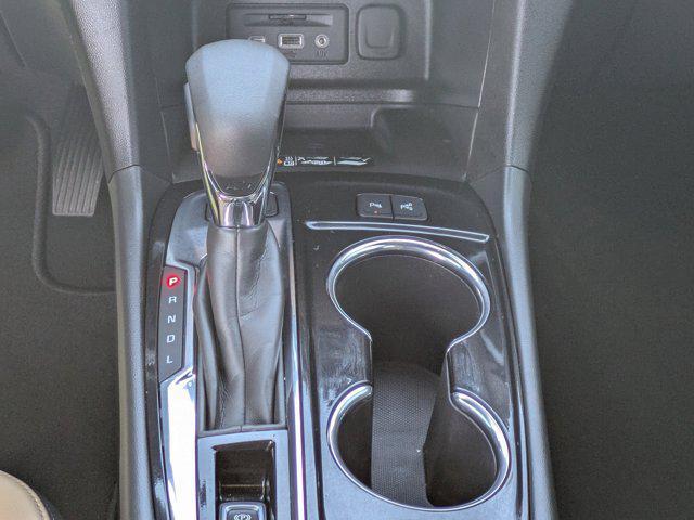 used 2022 Chevrolet Equinox car, priced at $25,742