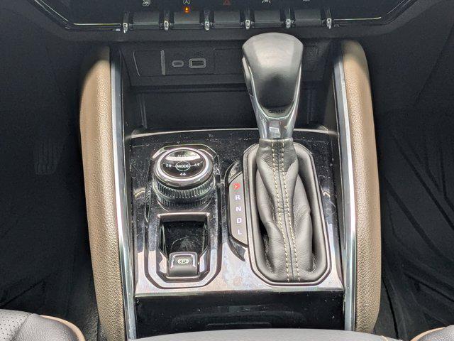 used 2024 GMC Canyon car, priced at $44,484