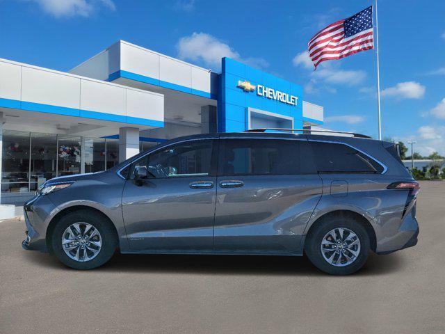 used 2021 Toyota Sienna car, priced at $35,691