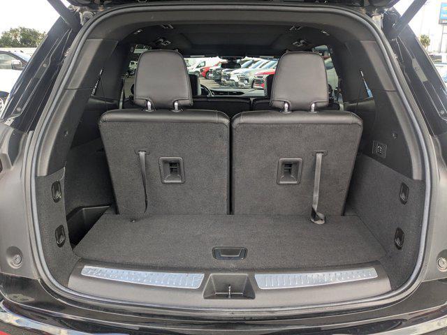 used 2024 Cadillac XT6 car, priced at $36,982