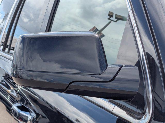 used 2019 GMC Yukon car, priced at $33,982