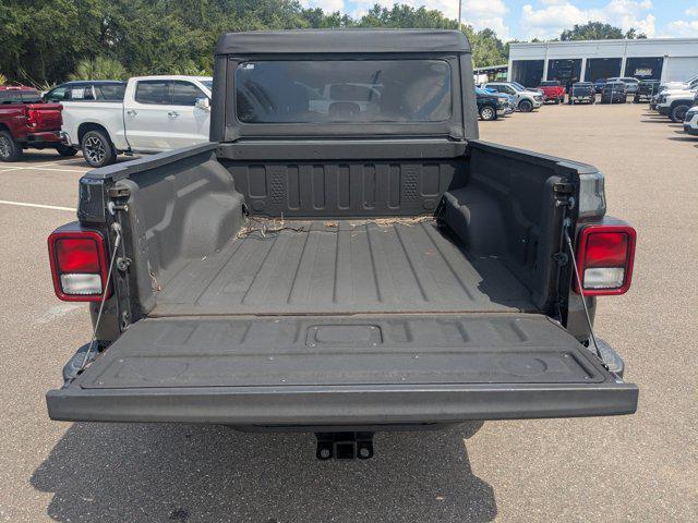 used 2021 Jeep Gladiator car, priced at $24,756