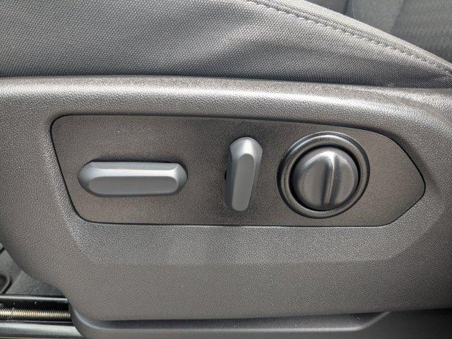 used 2022 Chevrolet Silverado 1500 car, priced at $33,421
