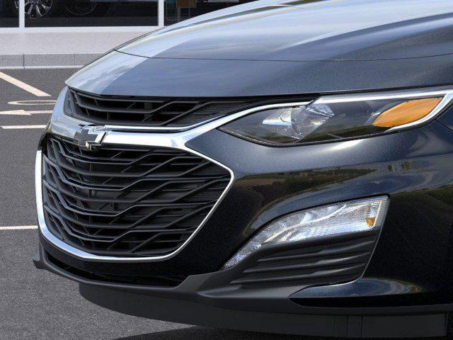 new 2025 Chevrolet Malibu car, priced at $30,610