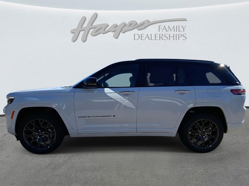 new 2025 Jeep Grand Cherokee car, priced at $61,858