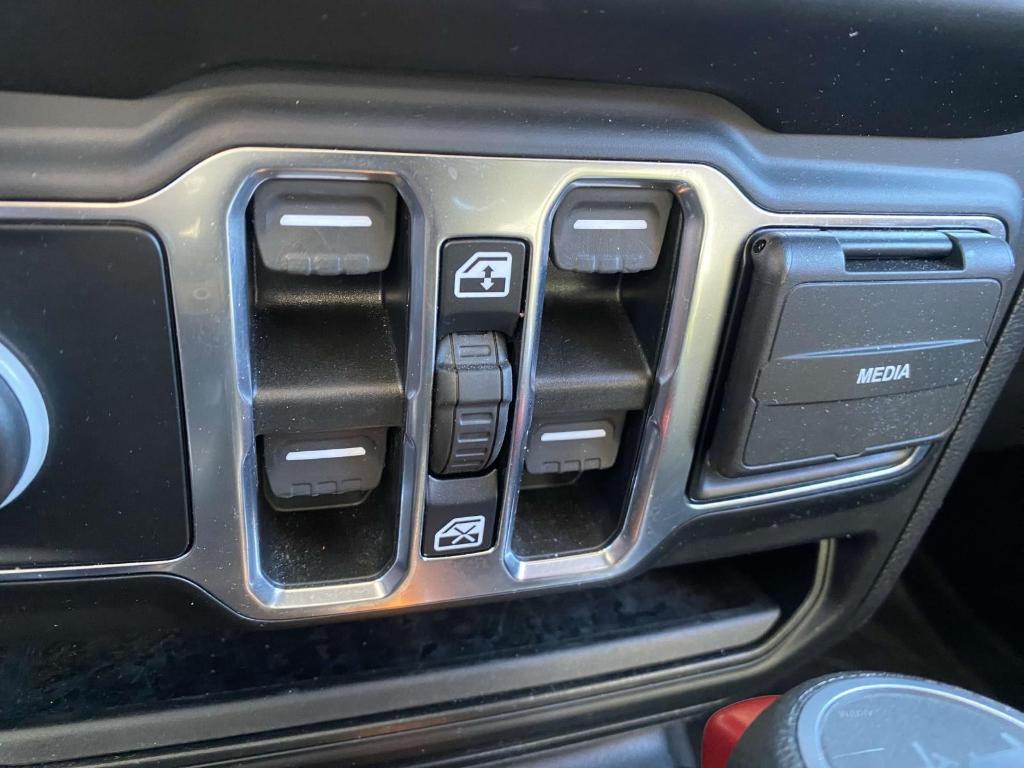 used 2021 Jeep Wrangler Unlimited car, priced at $29,099