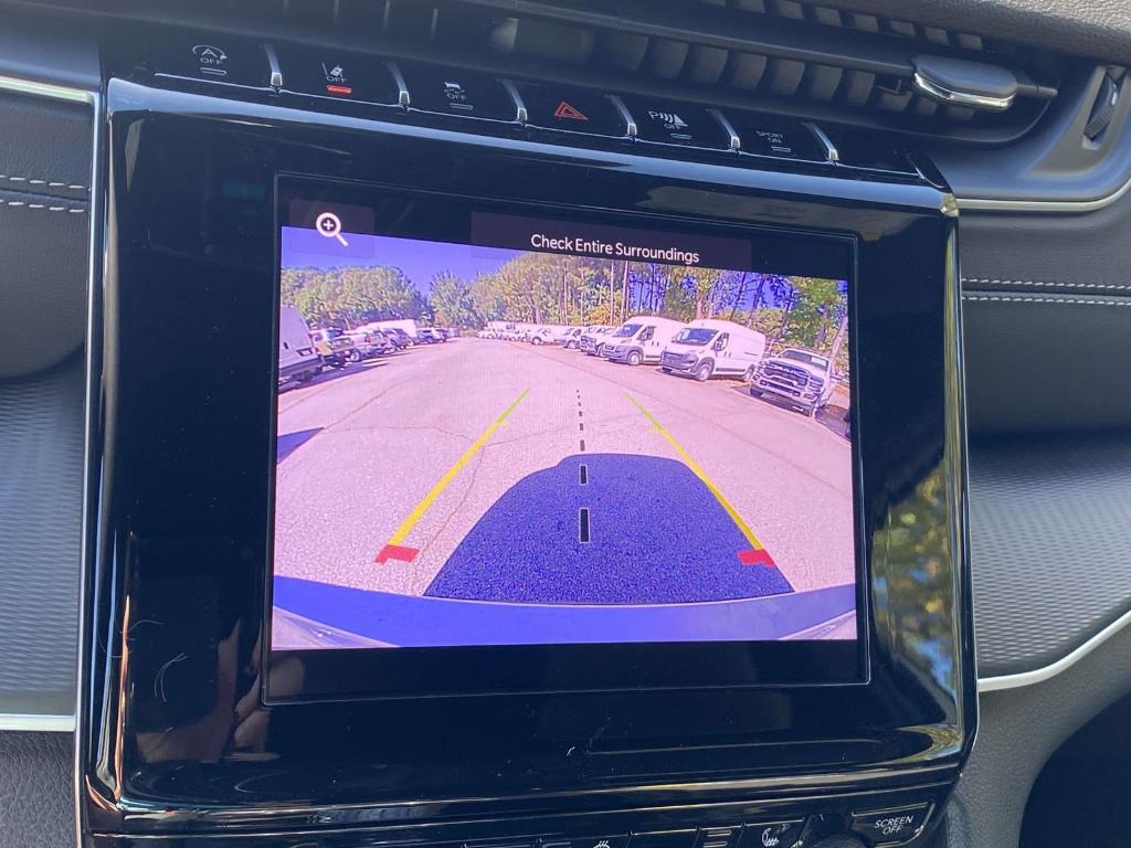 new 2025 Jeep Grand Cherokee L car, priced at $44,092