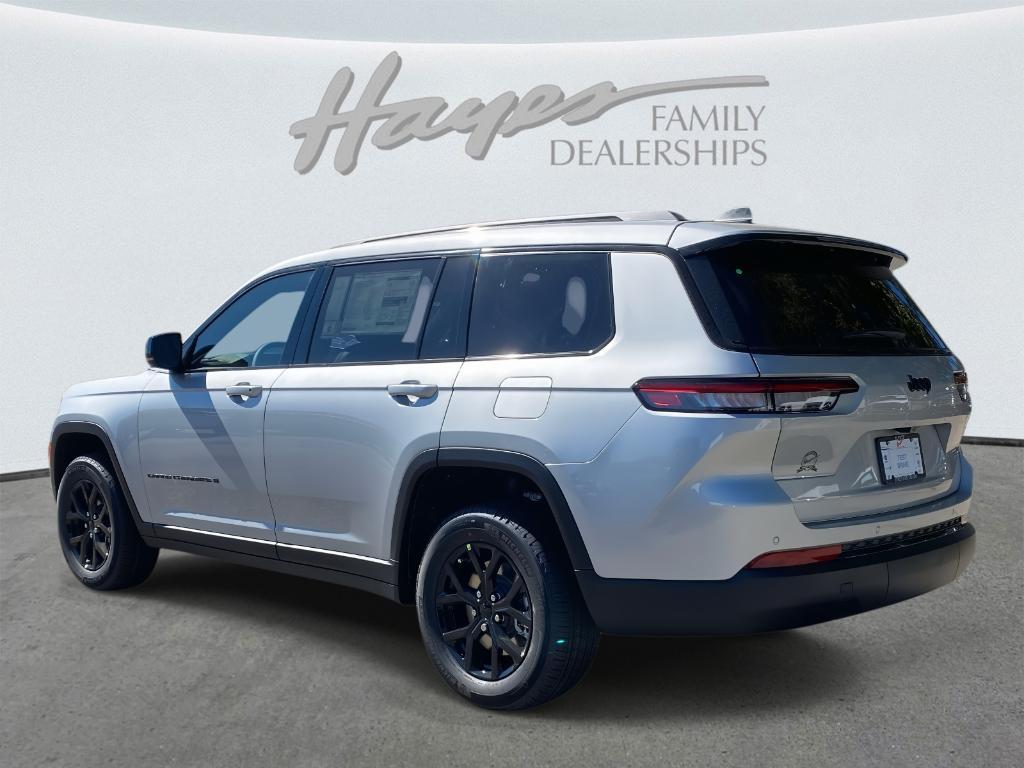 new 2025 Jeep Grand Cherokee L car, priced at $44,092
