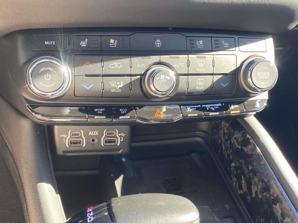 used 2024 Dodge Durango car, priced at $41,999