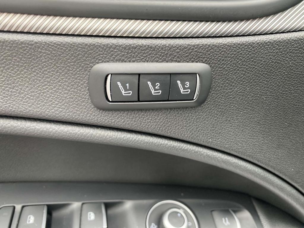 used 2022 Alfa Romeo Stelvio car, priced at $23,832