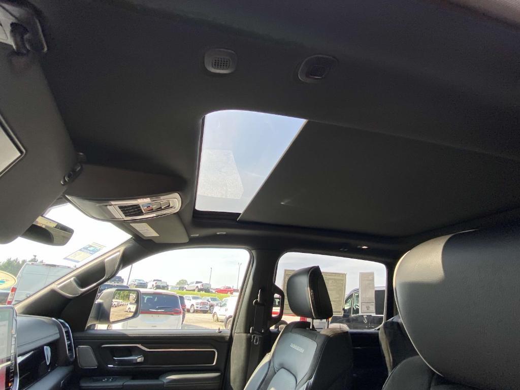 new 2025 Ram 1500 car, priced at $66,398