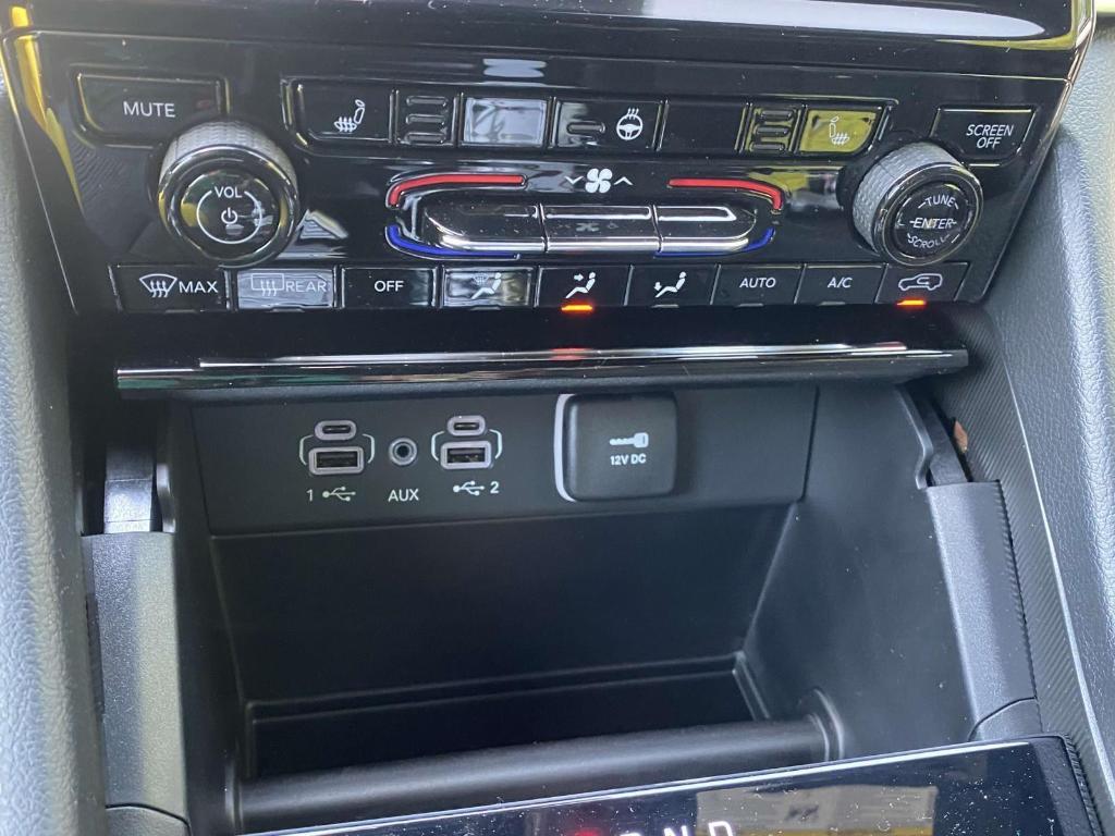new 2025 Jeep Grand Cherokee car, priced at $48,628