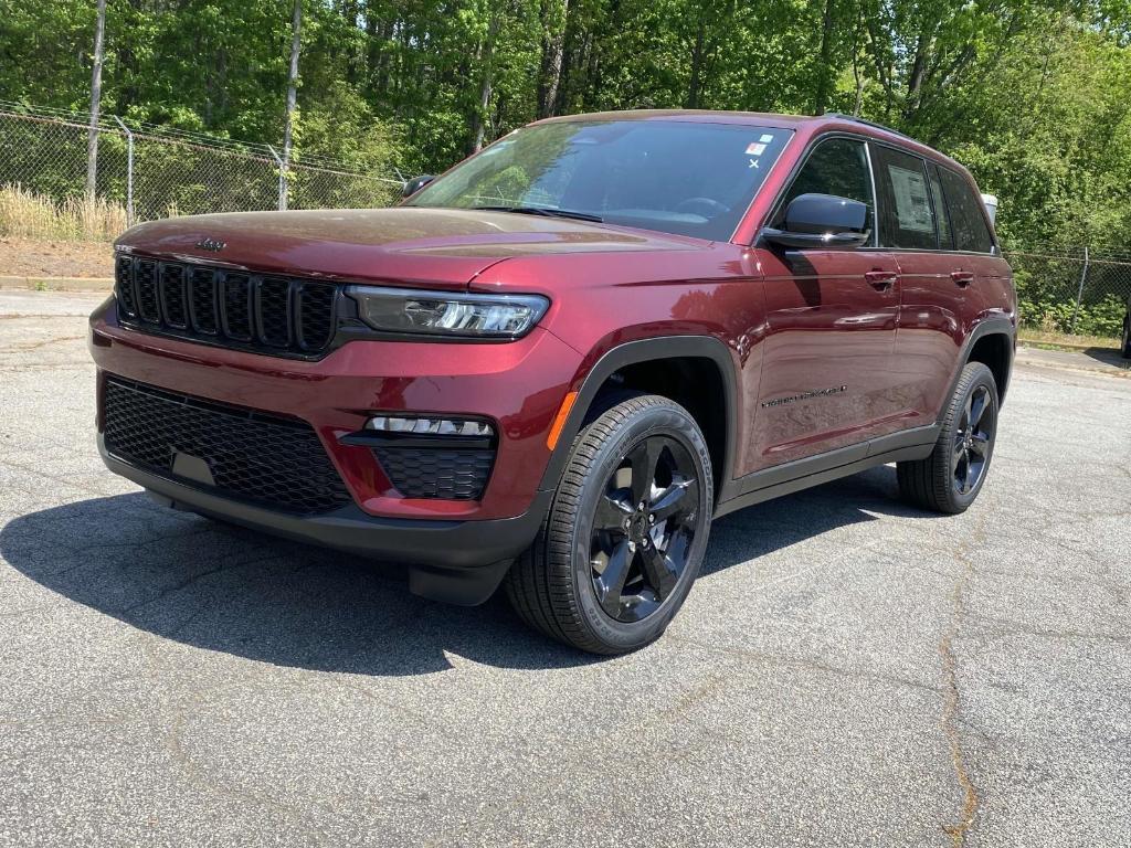 new 2025 Jeep Grand Cherokee car, priced at $48,628