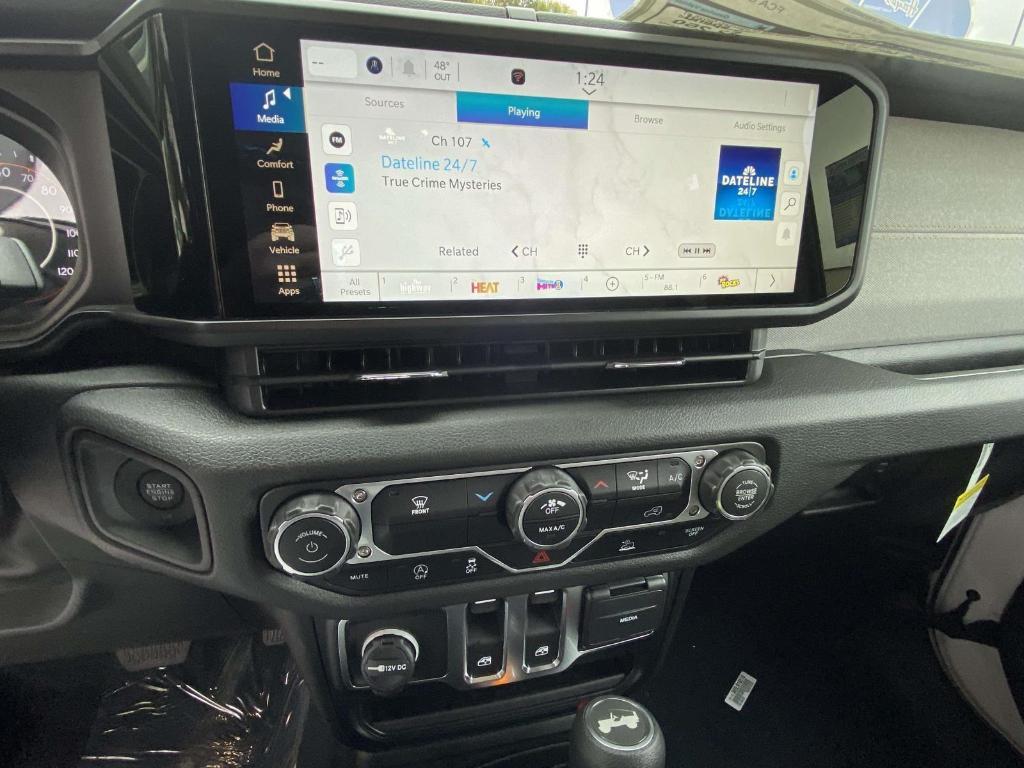 new 2026 Jeep Wrangler car, priced at $36,026