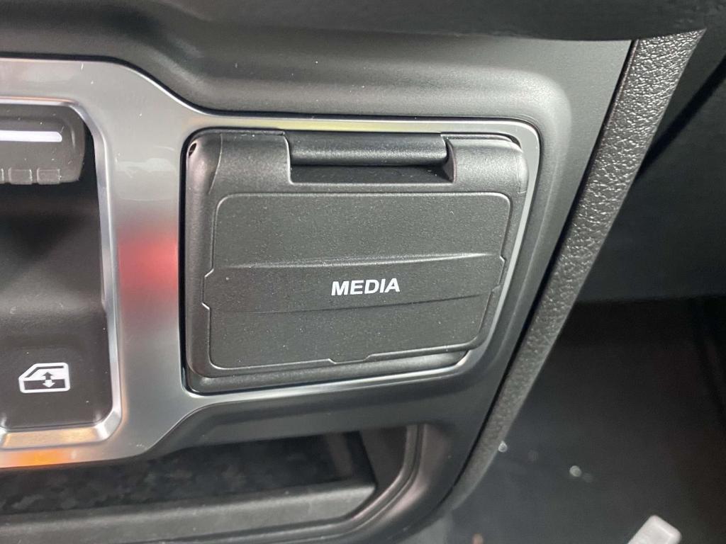 new 2026 Jeep Wrangler car, priced at $36,026